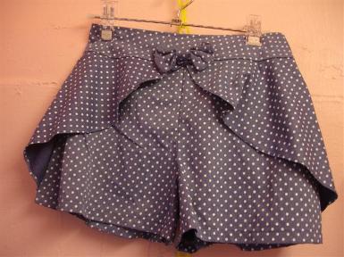 กางเกงขาสั้นเอวยืด สีฟ้า polka dot