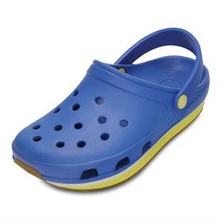 Crocs retro