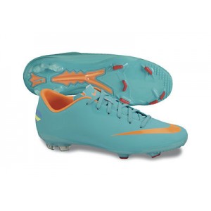 NIKE MERCURIAL VICTORY FG