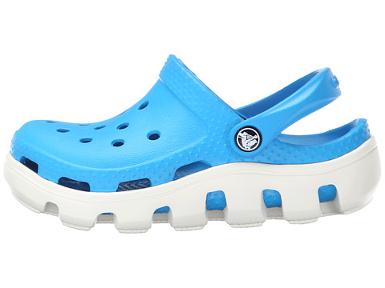 Crocs Duet Sport clog