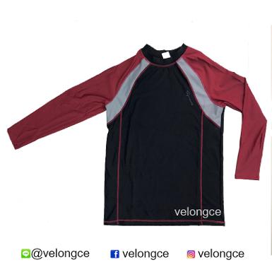เสื้อว่ายน้ำแขนยาว Rashguard สกรีน sport ด้านข้าง