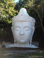 งานแกะสลักองค์พระ