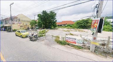 ที่ดินติดถนนใหญ่กลางเมืองหัวหิน ติดถนน2ด้าน 298 ตรว. ซ.หัวหิน94