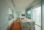 The Ritz-Carlton Residencesบนตึก Mahanakorn tower   3 ห้องนอน