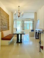 หรูมาก รัชดาภิเษก40-48 ให้เช่าทาวน์โฮม3 ชั้น  4นอน  BTSรัชโยธิน 
