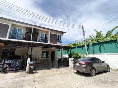 ขาย ให้เช่าทาวน์เฮาส์ 2ชั้น ใกล้ ม.รังสิต ใกล้ ม.กรุงเทพ ใกล้รถไฟ