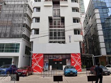 ขายอาคาร 7 ชั้น 1150 ตรม. พร้อมลิฟท์ ถนนรัชดาภิเษก ติด MRT รัชดาภ