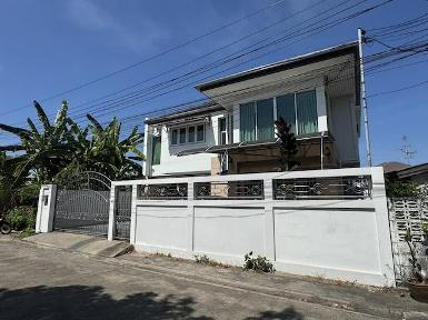 ให้เช่าบ้านเดี่ยว 2 ชั้น 54 ตร.ว. หมู่บ้านเคหะนคร 3 ซอยพัฒนาการ 5