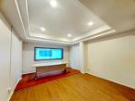 นิคมบางชัน 1กม. รีโนเวทใหม่ ถ.เสรีไทย79-85 ทาวน์โฮม 4 ชั้น  สวนสย