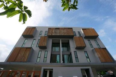 ให้เช่าบ้านเดี่ยว3.5ชั้นย่านรัชดาลาดพร้าวโชคชัย4 ใกล้MRTลาดพร้าว