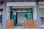 หน้านิคม ติดถนนใหญ่  ซ.ฉลองกรุง 24-35  ตลาดนครฉลองกรุง500ม.
