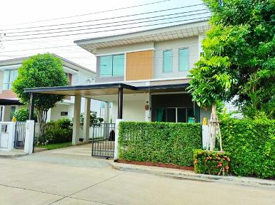 วิลล่า บ้าน 2ชั้น 3นอน สุขุมวิท โรบินสัน สุวรรณภูมิ ลาดกระบัง 100