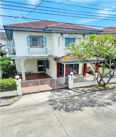  บ้าน 2 ชั้น 37ตร.สุคนธสวัสดิ์28-36 เดอะวอล์ค เกษตรนวมินทร์ 450ม.