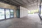 ขายที่ดิน พร้อมอาคารสำนักงาน ติดถนนมิตรภาพ สูงเนิน จังหวัดนครราชส