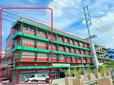 BTSสะพานควาย ให้เช่าอาคาร 4.5ชั้น 2คูหาหลังมุม ติดกัน ตลาดห้วยขวา