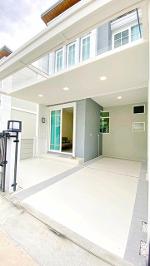 พร้อมเฟอร์ฯ 17 ตรม สุขุมวิท-ลาซาล BTS สำโรง ทาวน์เฮาส์สุดหรู 2ชั้