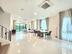 ให้เช่าบ้านหรู น้ำพุหน้าบ้าน4ห้องนอน 5ห้องนํ้า ใกล้รร นานาชาติBri