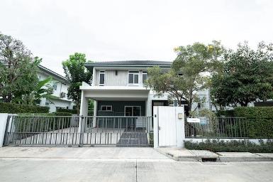 BH3861 ขายหรือให้เช่า บ้านเดี่ยวหรู มัณฑนา บางนา&ndash;วงแหวน