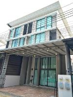 ขายทาวน์โฮม 3.5 ชั้น Patio พัฒนาการ 32 เฟอร์นิเจอร์พร้อมเข้าอยู่